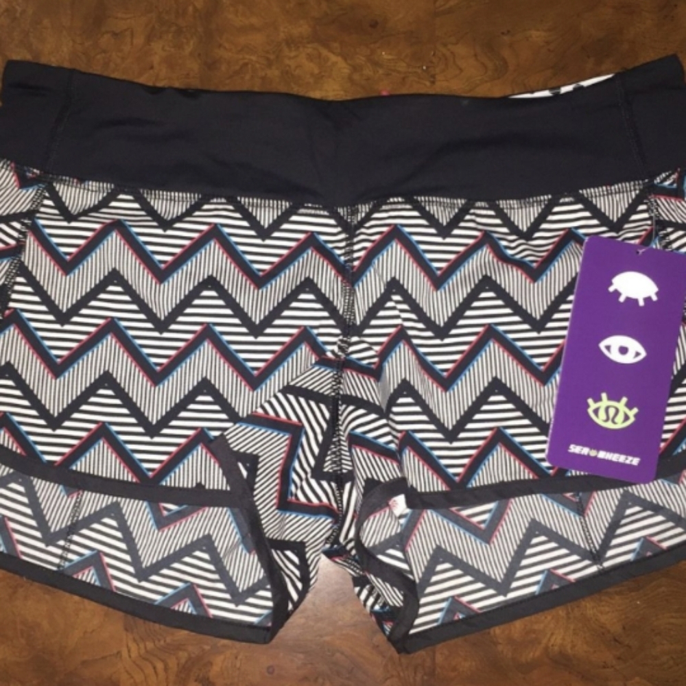 Lululemon Speed Short2014 Seawheeze - 3D Chevron